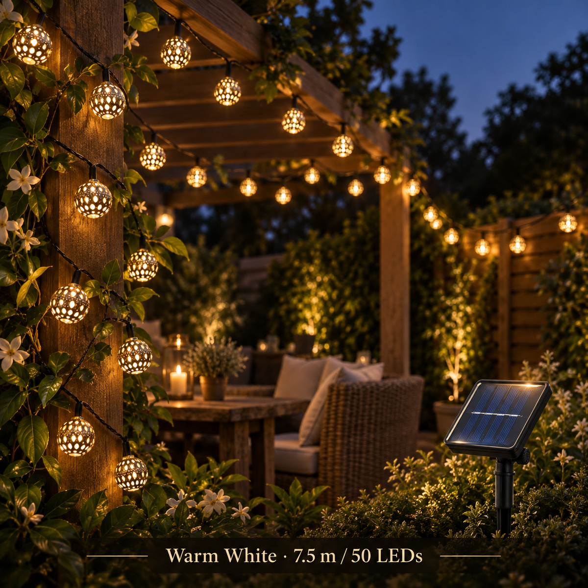 Warm White / 7.5 m / 50 LEDs Moroccan ball solar string lights