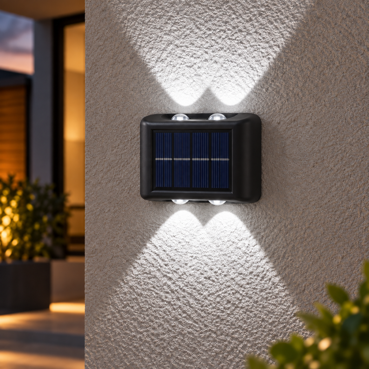 4 LED solar up-down wall light in White Light